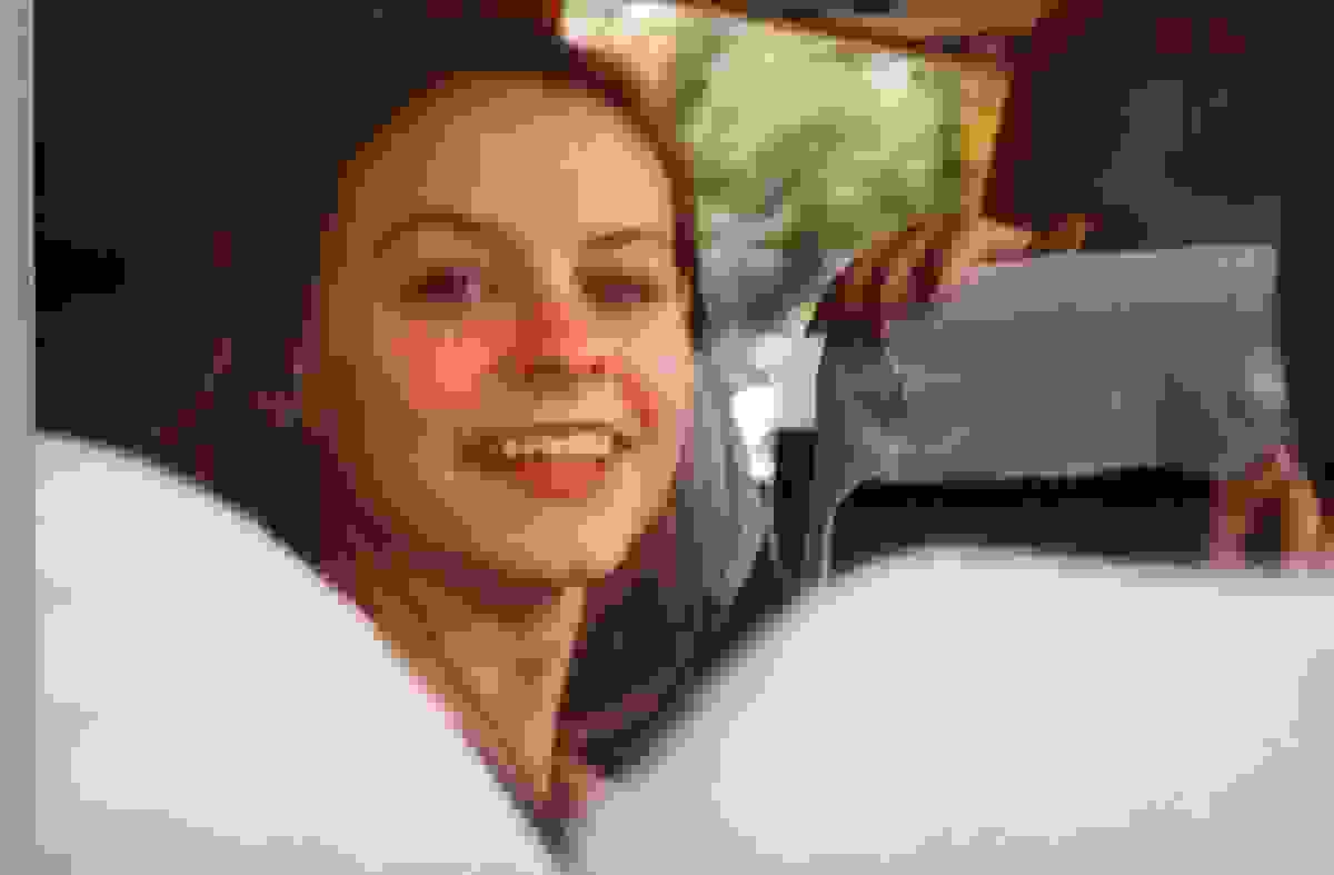s23.jpg (103461 bytes)